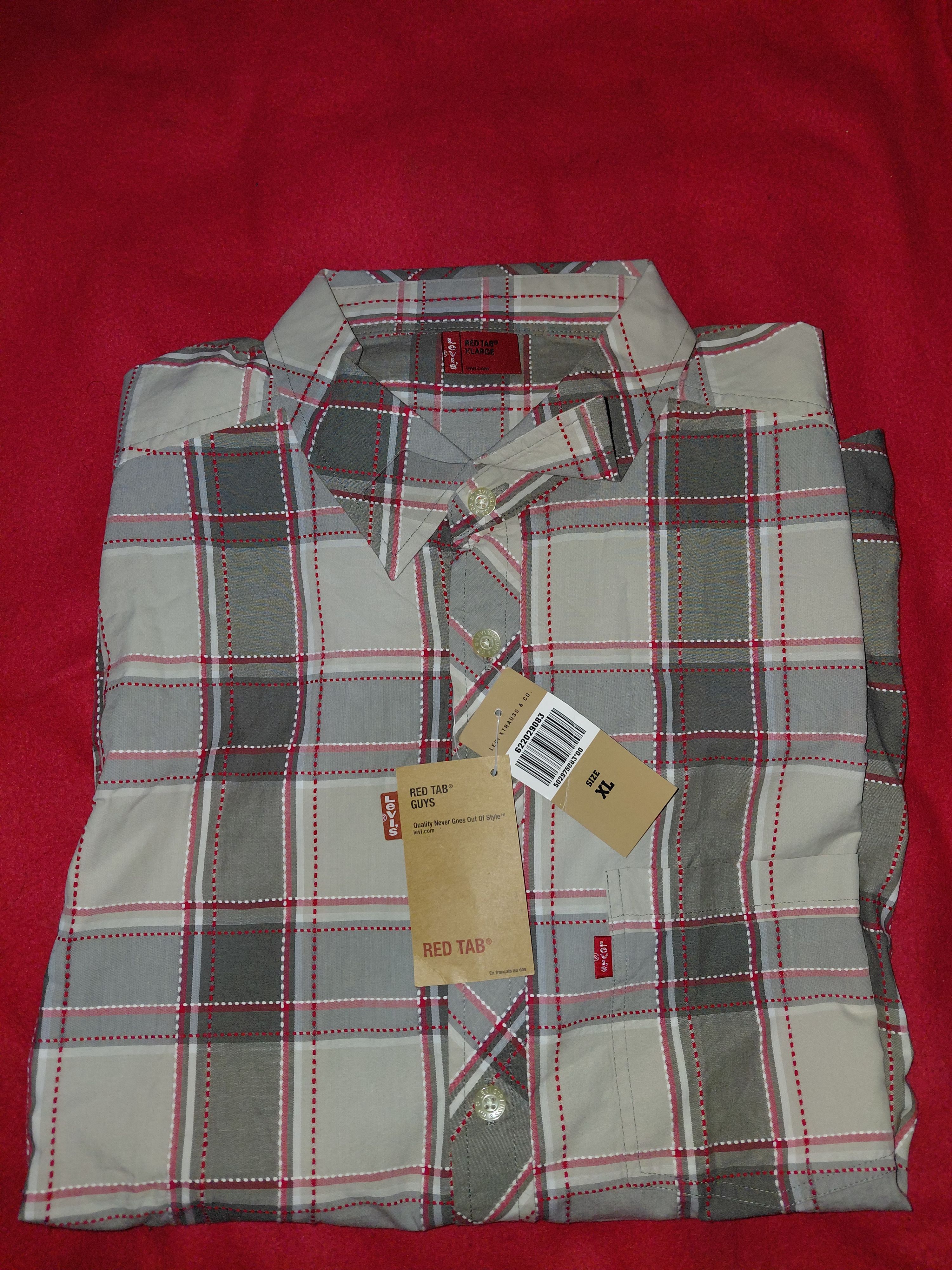 Camisa de segunda mano